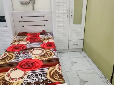 Female bed space in Al Mankhool, Dubai