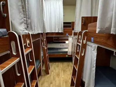 Bedspace in Al Qusais