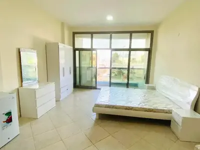Private spacious room in Al Mankhool