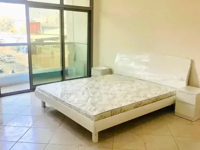 Private spacious room in Al Mankhool