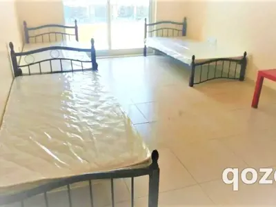 Bedspace in Al Karama